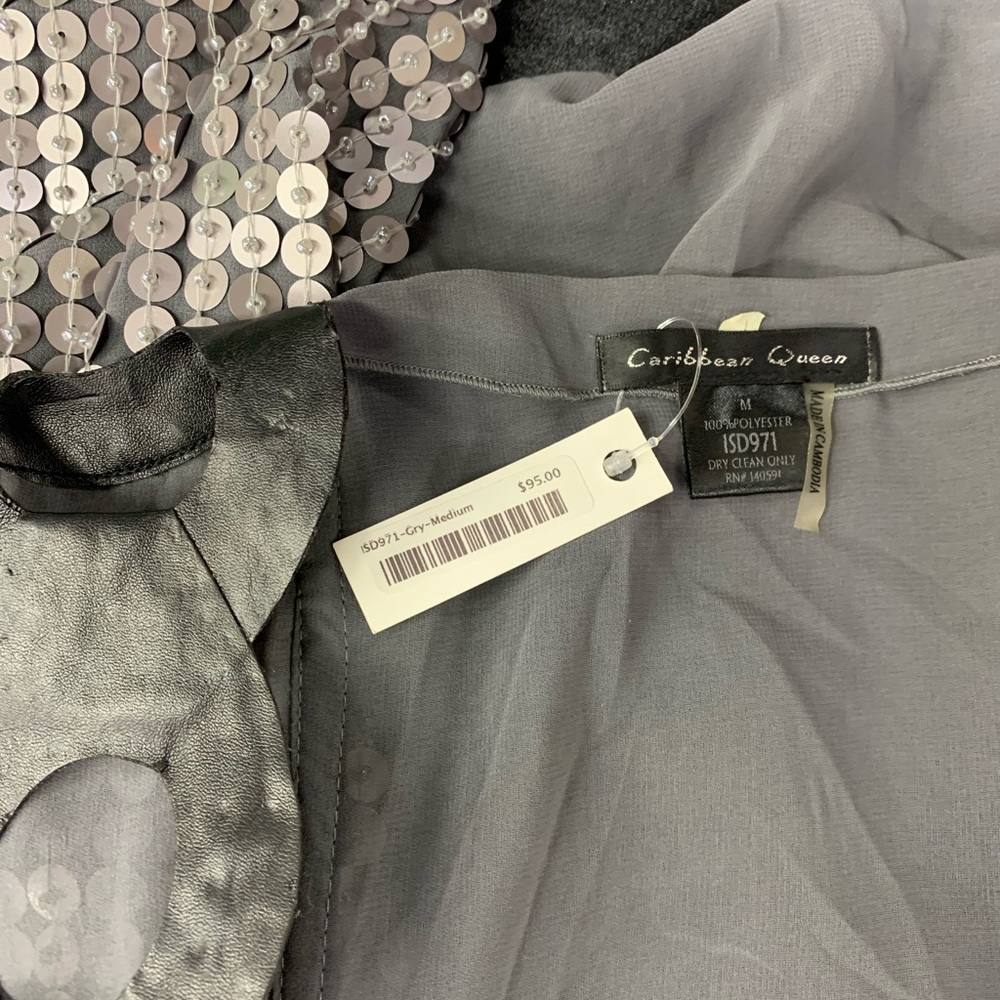 Gorgeous grey sequinned tunic with velvet detail - Picture 7 of 7